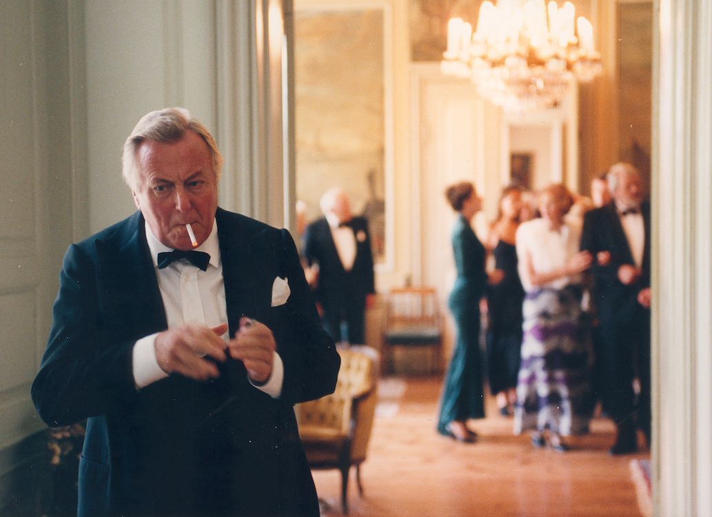 19569