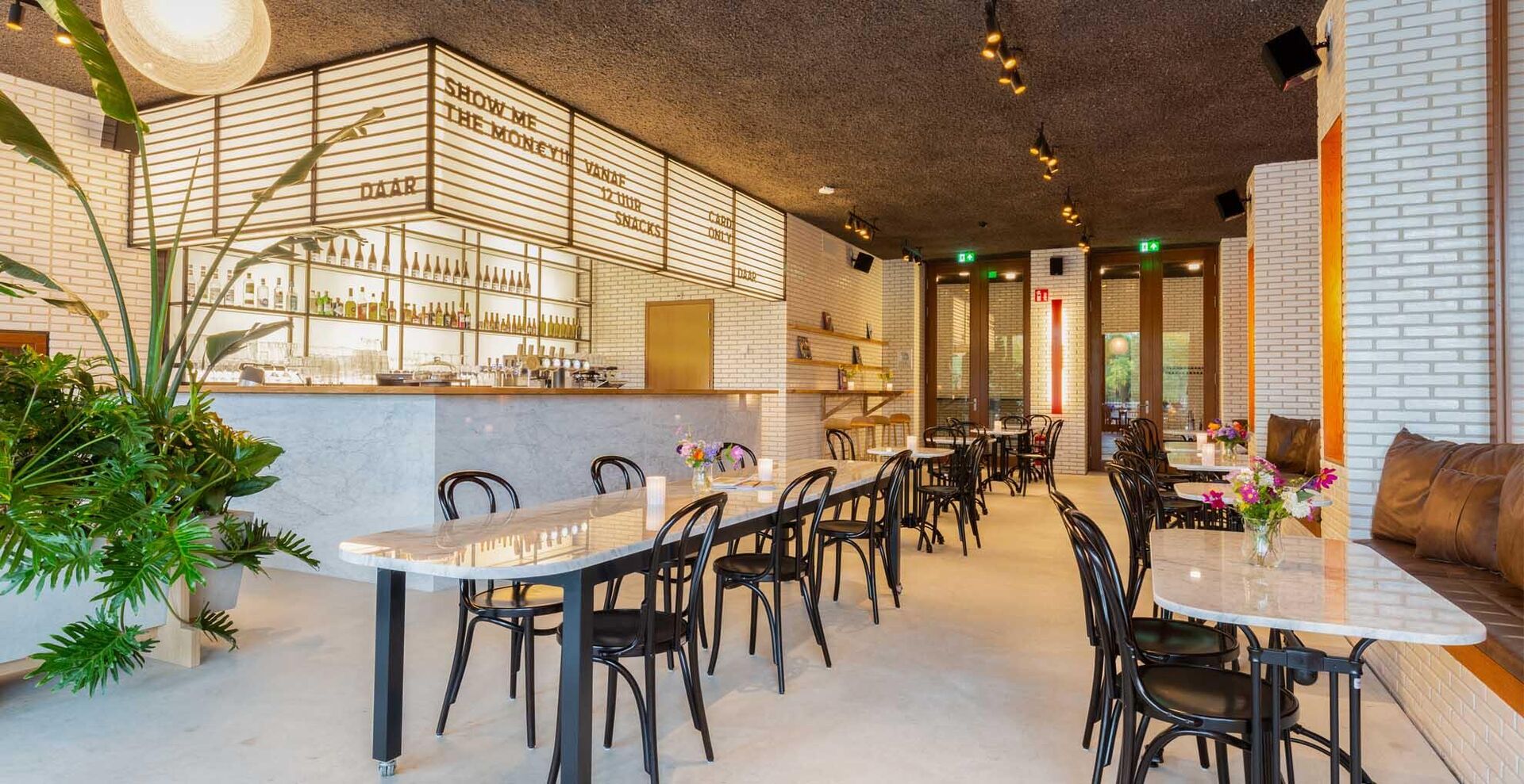 Bar MIMIK Eten & Drinken